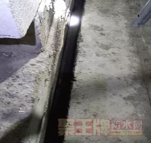 變形縫補漏